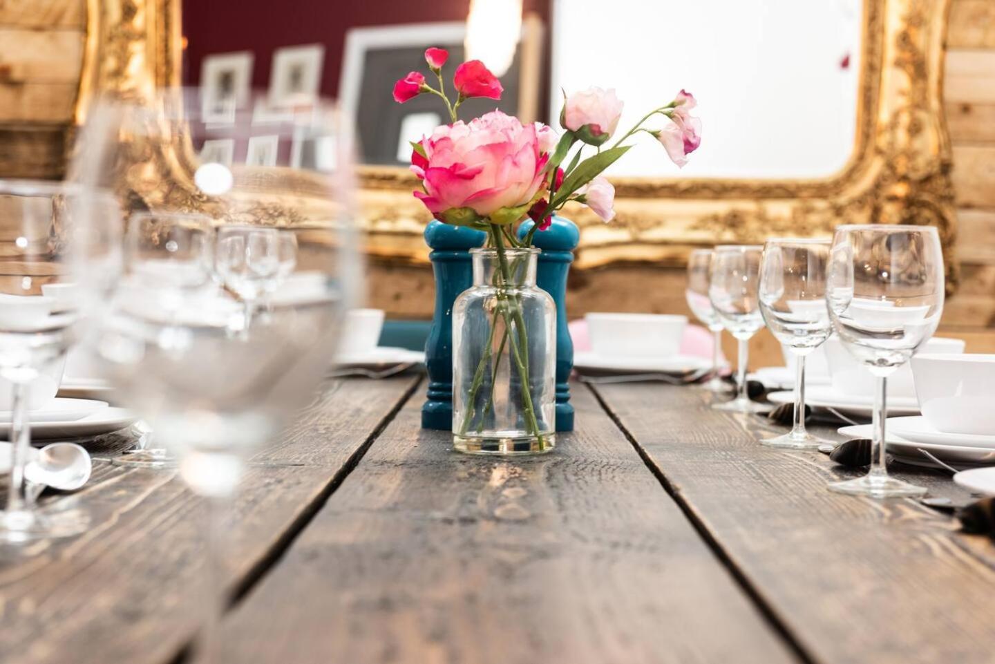 Holiday home Big Boutique Champagne Bar & Roof Terrace! *